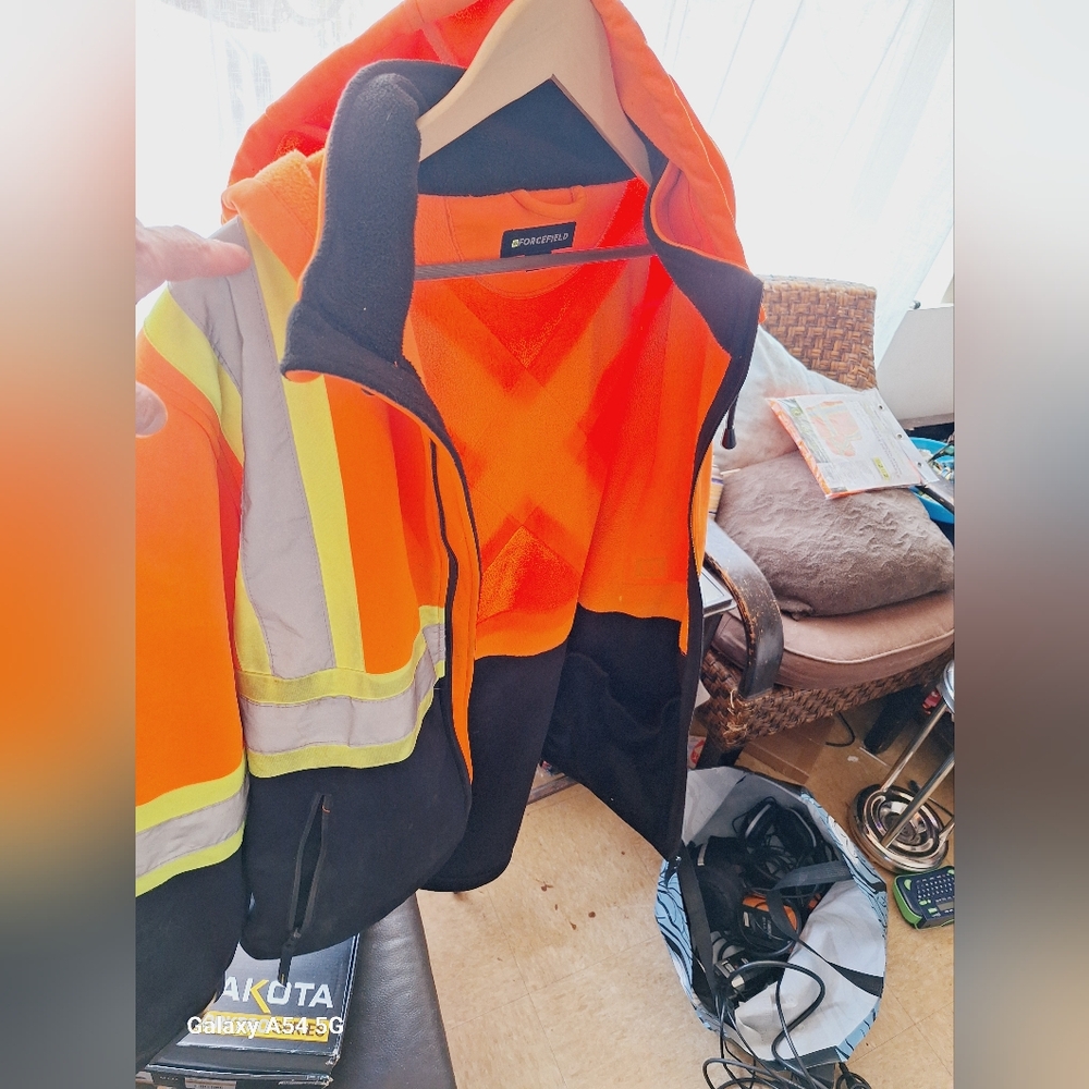 Brand new Force Field Fall construction coat